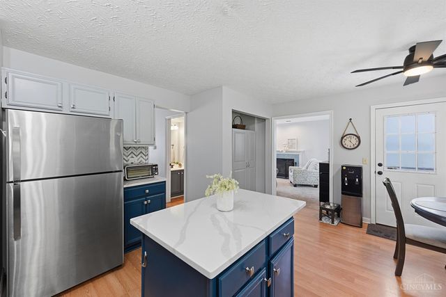 1542 Barrington Court, Lebanon, OH 45036