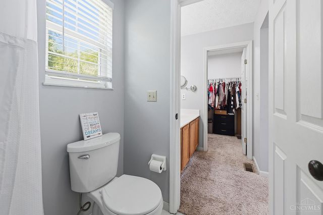 1542 Barrington Court, Lebanon, OH 45036