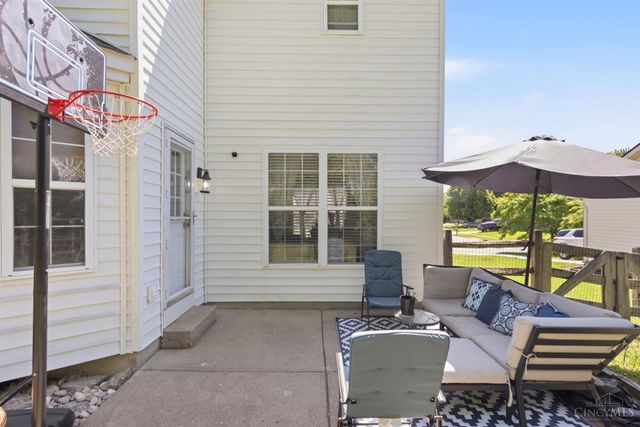 1542 Barrington Court, Lebanon, OH 45036