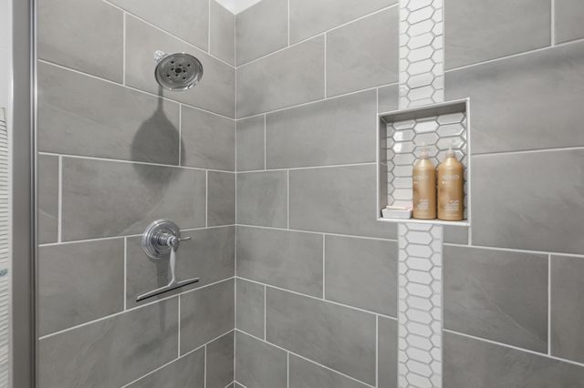 1706 Tesoro Loop NW, Los Lunas, NM 87031