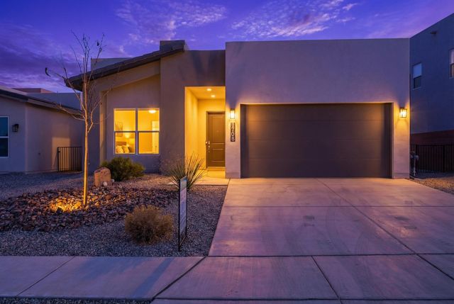 1706 Tesoro Loop NW, Los Lunas, NM 87031