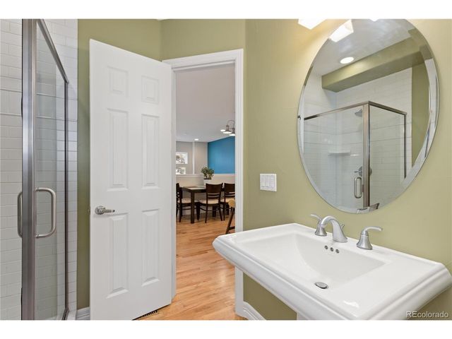 1651 N Franklin St, Denver, CO 80218
