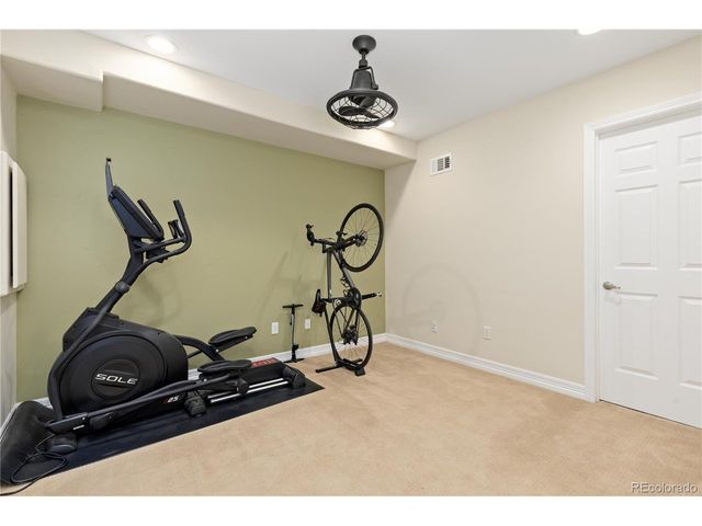 1651 N Franklin St, Denver, CO 80218