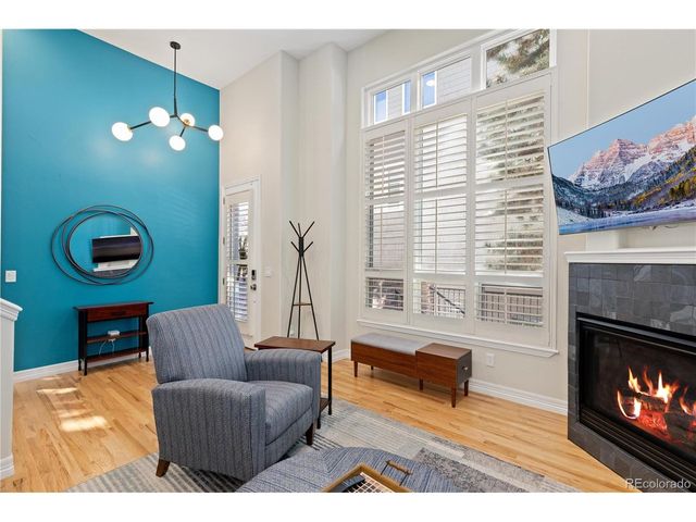 1651 N Franklin St, Denver, CO 80218