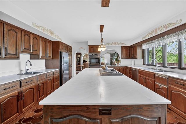 2532 Skyline Drive, Janesville, WI 53548