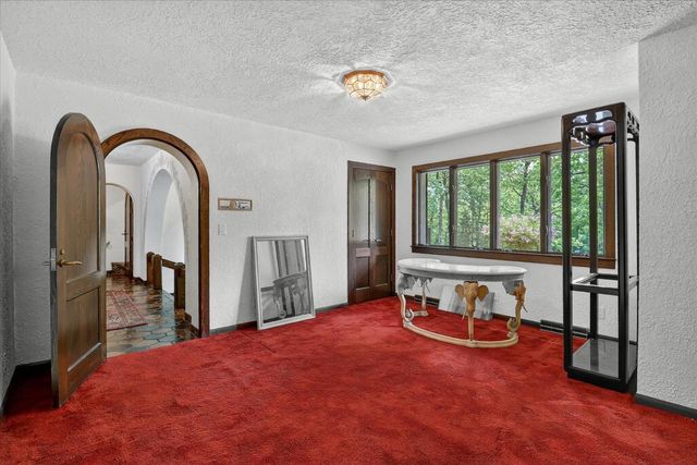 2532 Skyline Drive, Janesville, WI 53548