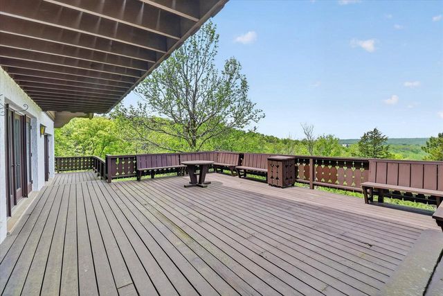 2532 Skyline Drive, Janesville, WI 53548