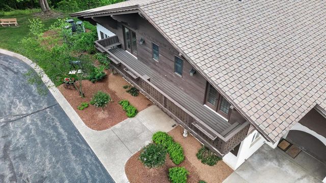 2532 Skyline Drive, Janesville, WI 53548