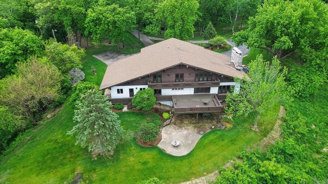 2532 Skyline Drive, Janesville, WI 53548