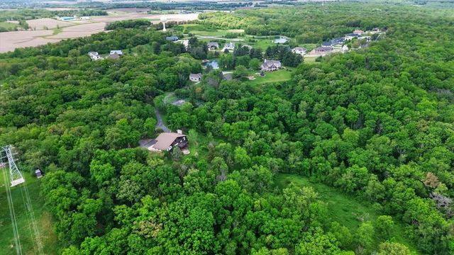 2532 Skyline Drive, Janesville, WI 53548