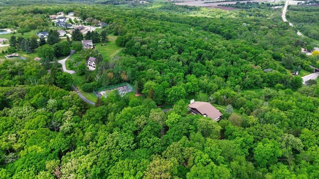 2532 Skyline Drive, Janesville, WI 53548