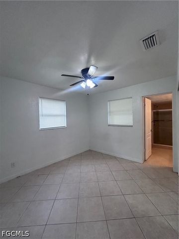 3900 Arnold DR, Fort Myers, FL 33916