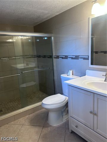 3900 Arnold DR, Fort Myers, FL 33916
