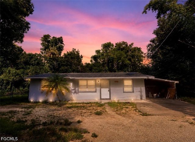 3900 Arnold DR, Fort Myers, FL 33916