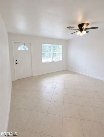 3900 Arnold DR, Fort Myers, FL 33916