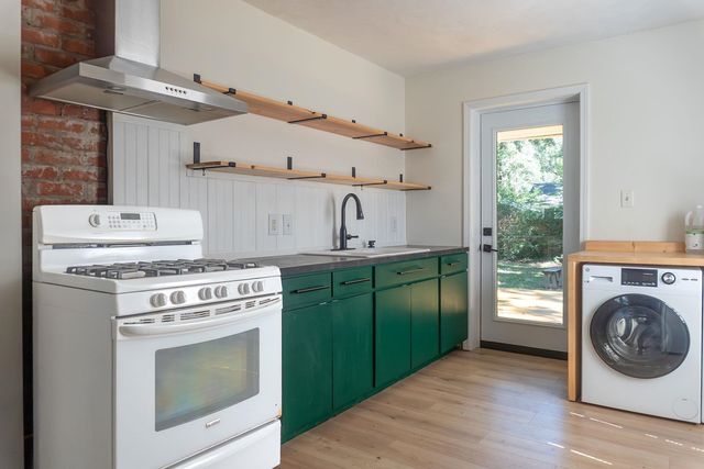 1513 Branch Street, Tallahassee, FL 32303