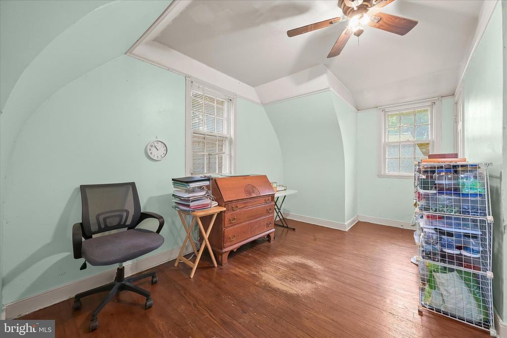 Image 22 of property listing at 301 DALE DR, Silver Spring, MD 20910