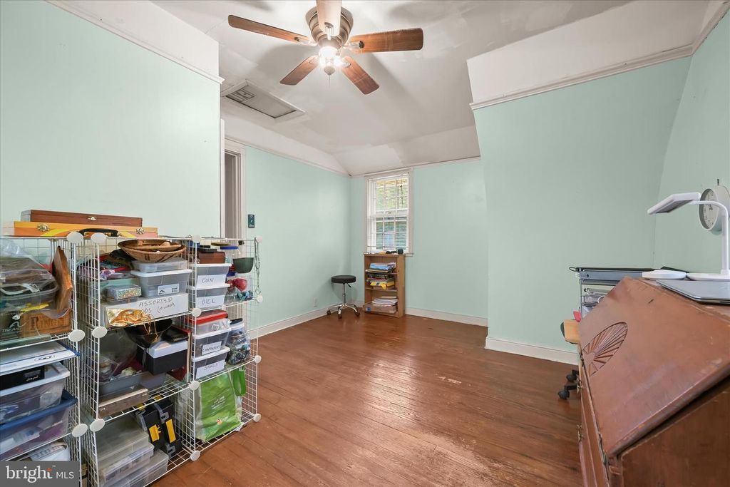 Image 23 of property listing at 301 DALE DR, Silver Spring, MD 20910