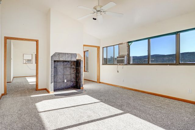 63 Villacitos Road, Tijeras, NM 87059