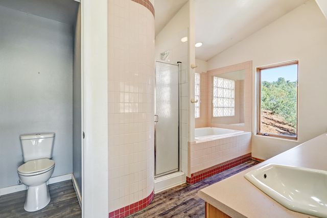 63 Villacitos Road, Tijeras, NM 87059