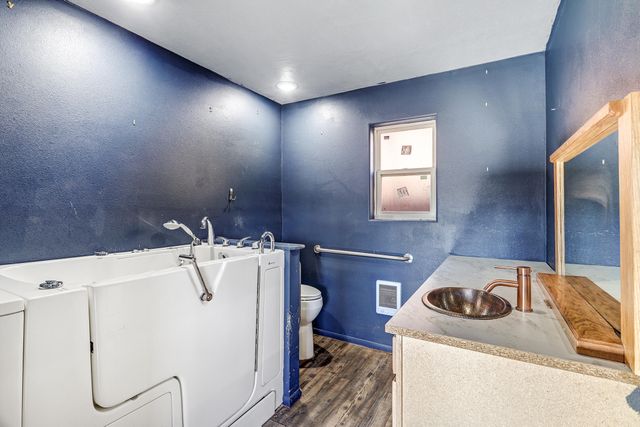 63 Villacitos Road, Tijeras, NM 87059