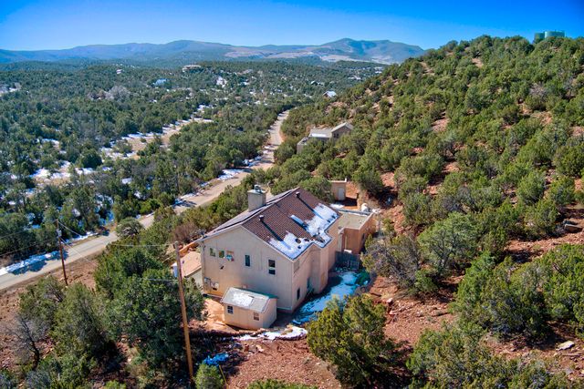 63 Villacitos Road, Tijeras, NM 87059