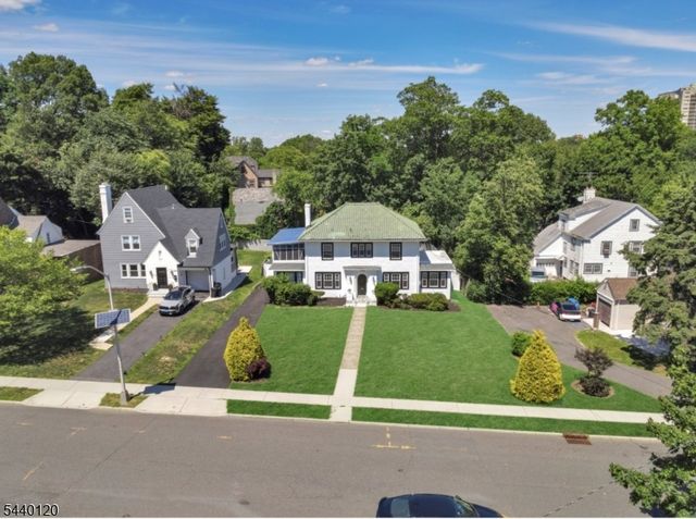 153 Clairmont Ter, City Of Orange Twp., NJ 07050