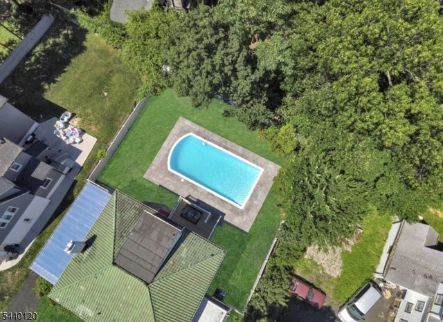 153 Clairmont Ter, City Of Orange Twp., NJ 07050