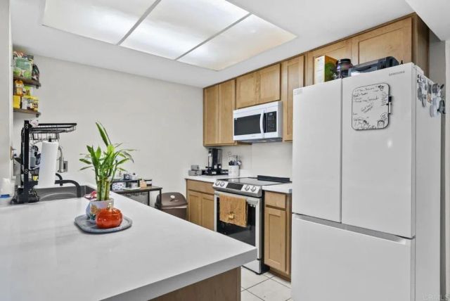 475 N Midway Drive 153, Escondido, CA 92027
