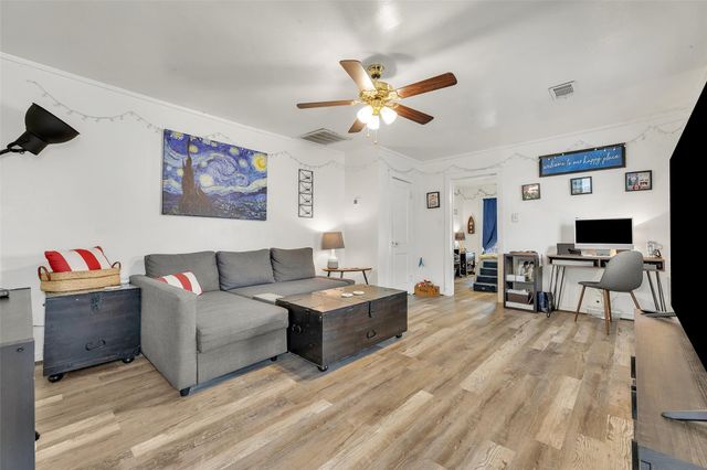 1319 Antone Street, Bryan, TX 77803