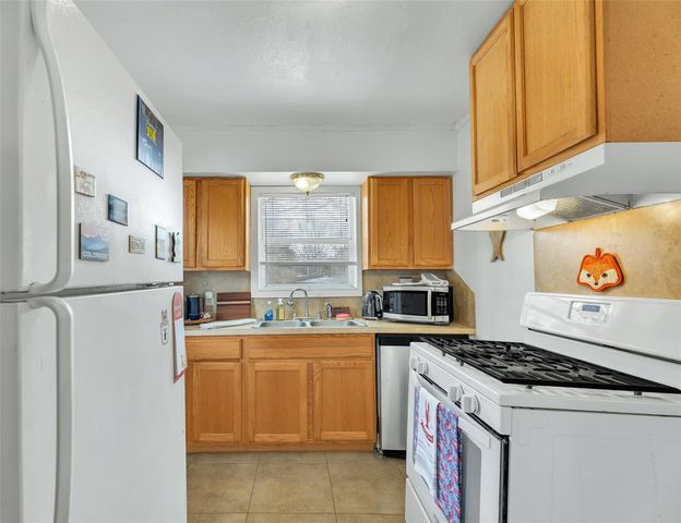 1319 Antone Street, Bryan, TX 77803