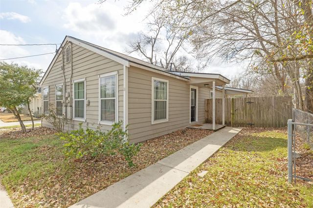 1319 Antone Street, Bryan, TX 77803