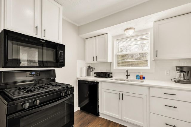 1319 Antone Street, Bryan, TX 77803