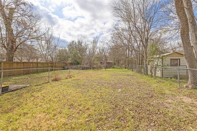 1319 Antone Street, Bryan, TX 77803