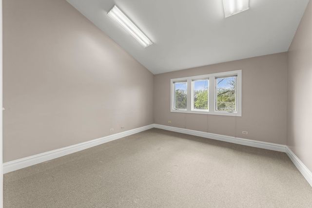 610 N Washington Street 2, Naperville, IL 60563