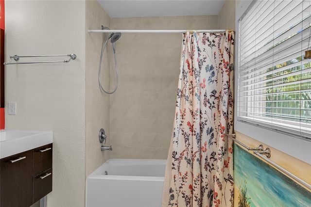 614 NORTON STREET, Longboat Key, FL 34228