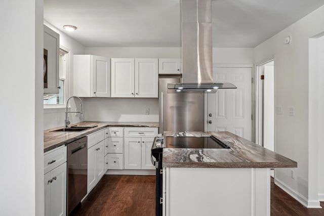 744 Scoutview Rd, Ashland City, TN 37015