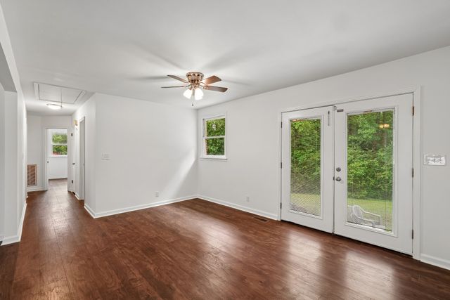 744 Scoutview Rd, Ashland City, TN 37015