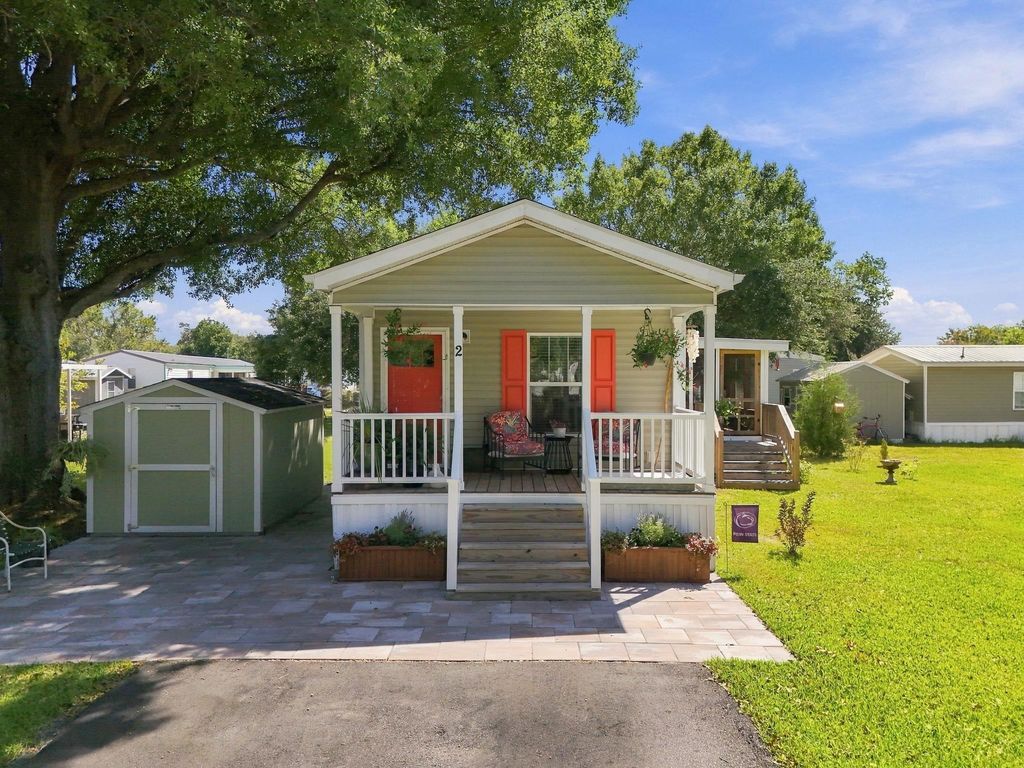 2 Buccaneer St., Murrells Inlet, SC 29576 — exterior