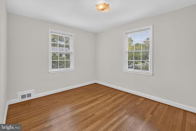 5101 BROOKEWAY DR, Bethesda, MD 20816