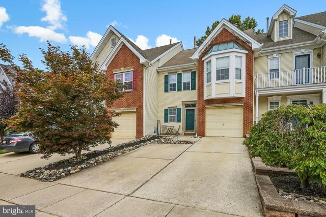 70 LA COSTA DR, Blackwood, NJ 08012