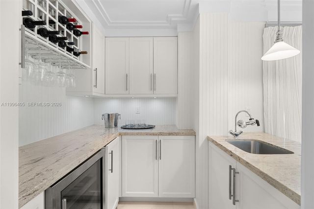 6831 Sunrise Ct, Coral Gables, FL 33133