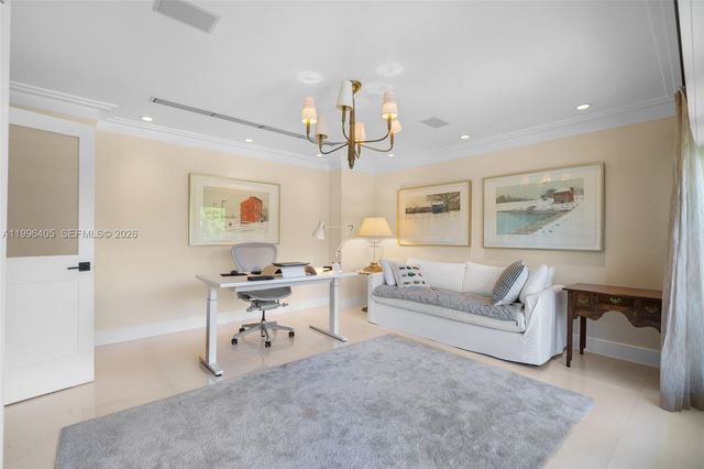 6831 Sunrise Ct, Coral Gables, FL 33133