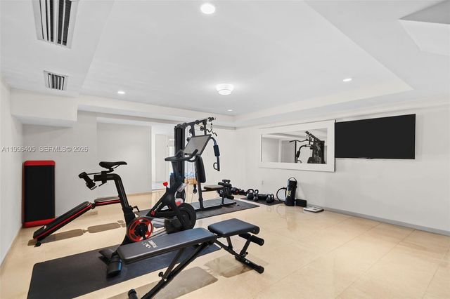 6831 Sunrise Ct, Coral Gables, FL 33133