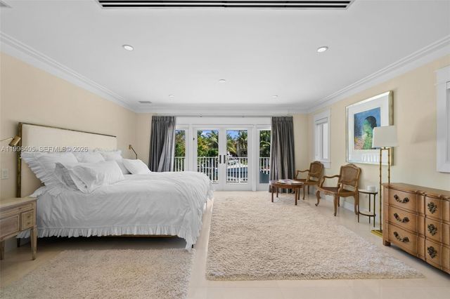 6831 Sunrise Ct, Coral Gables, FL 33133