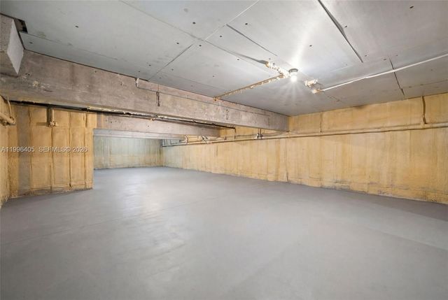 6831 Sunrise Ct, Coral Gables, FL 33133