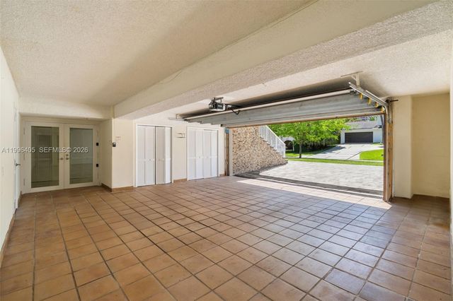 6831 Sunrise Ct, Coral Gables, FL 33133