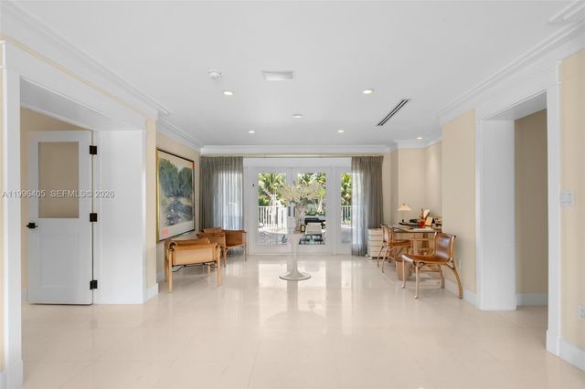 6831 Sunrise Ct, Coral Gables, FL 33133