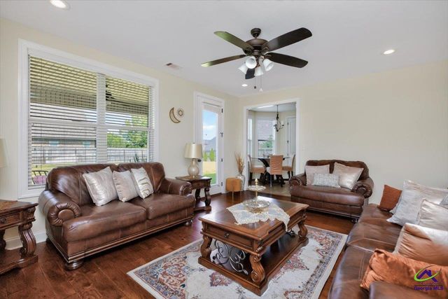 109 Charlotte Drive, Bonaire, GA 31005