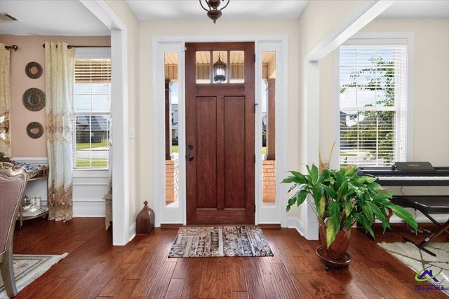 109 Charlotte Drive, Bonaire, GA 31005